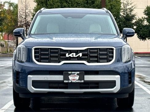 New 2025 Kia Telluride S image 9