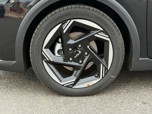 New 2026 Kia K4 EX FWD image 33