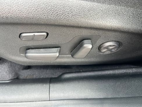 Used 2019 Kia Sorento SX image 20