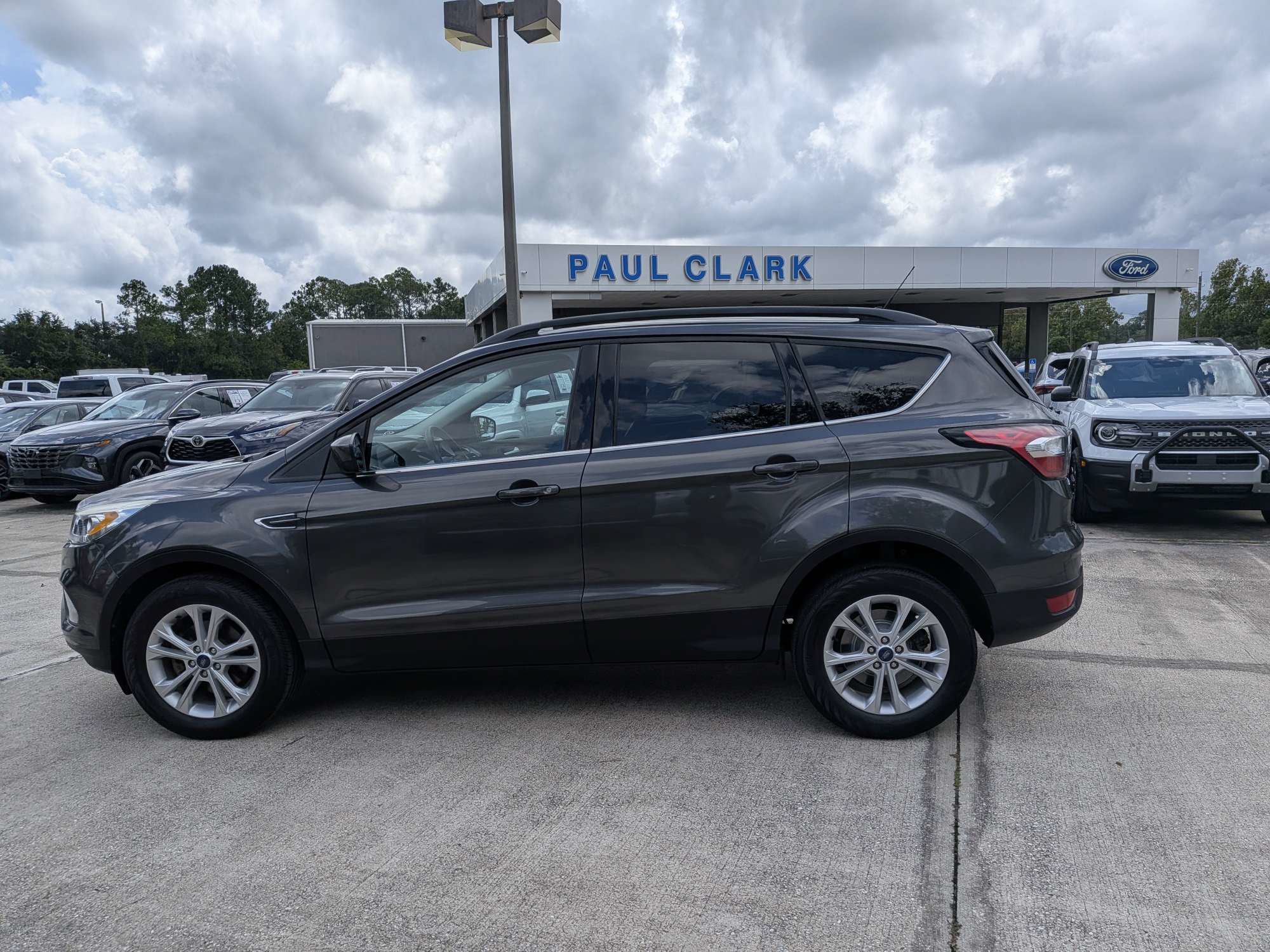 Used 2018 Ford Escape SEL FWD image 7