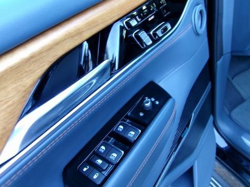 Used 2022 Jeep Grand Wagoneer Series II w/ Convenience Group III image 14