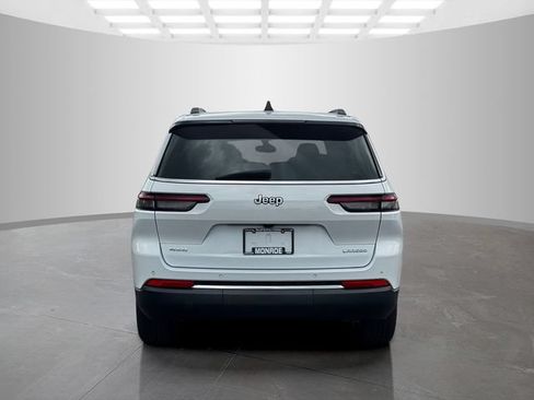 Certified 2024 Jeep Grand Cherokee L Laredo AWD/4WD image 6