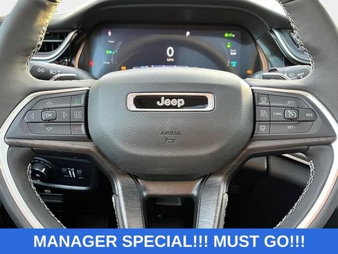 New 2024 Jeep Grand Cherokee Limited 4xe AWD/4WD image 13
