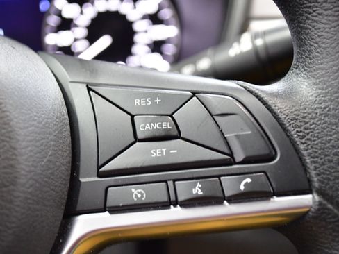 Used 2025 Nissan Altima 2.5 SV image 22