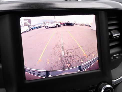 Used 2019 RAM 1500 Big Horn image 4