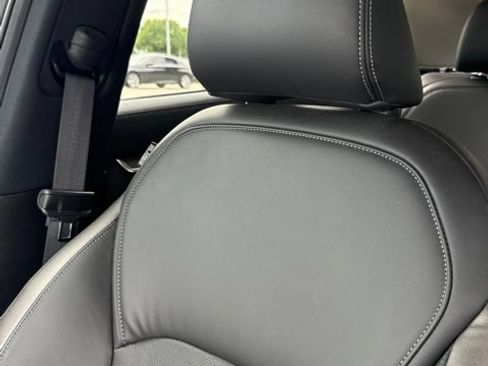 Used 2023 INFINITI QX50 Luxe FWD image 11