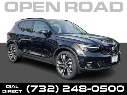 Used 2024 Volvo XC40 B5 Plus w/ Protection Package Premier