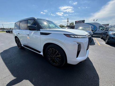 Used 2026 INFINITI QX80 Autograph w/ Premium Cargo Package AWD/4WD image 1