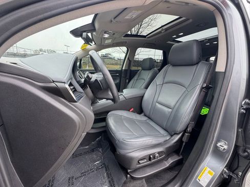 Used 2019 Buick Enclave Premium w/ Experience Buick Package image 6