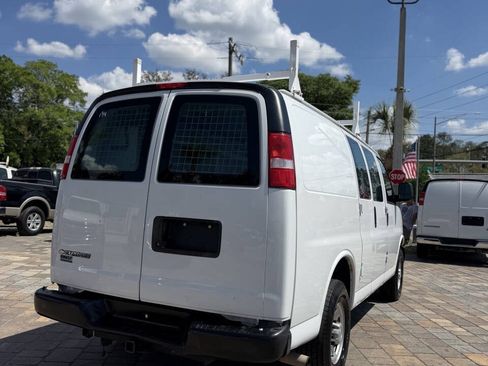 Used 2020 Chevrolet Express 2500 w/ Driver Convenience Package RWD image 9