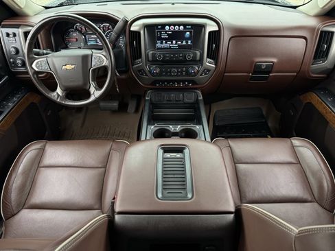 Used 2016 Chevrolet Silverado 2500 High Country w/ Duramax Plus Package image 11