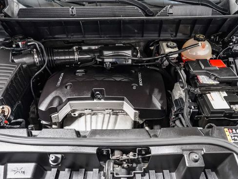 Used 2017 GMC Acadia SLT FWD image 28