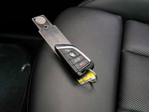 Used 2023 BMW X4 xDrive30i w/ M Sport Package image 64