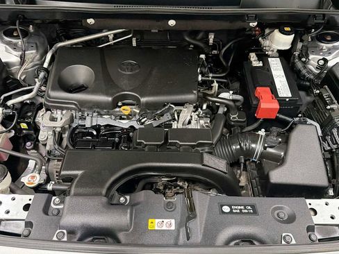 Certified 2019 Toyota RAV4 XLE AWD/4WD image 30