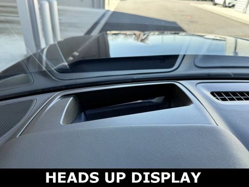 Used 2019 Chevrolet Silverado 1500 High Country w/ Technology Package image 8