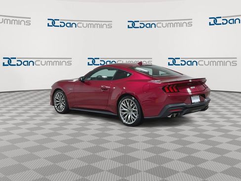 Used 2025 Ford Mustang GT Premium RWD image 6