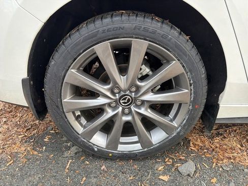 Used 2024 MAZDA MAZDA3 s image 7