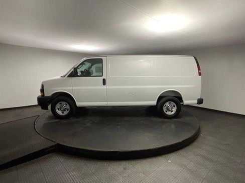 New 2026 Chevrolet Express 2500 w/ Driver Convenience Package RWD image 4