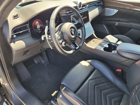 Used 2023 Maserati Grecale Modena AWD/4WD image 14