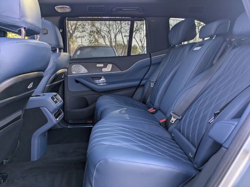 New 2026 Mercedes-Benz Maybach GLS 600 4MATIC image 15