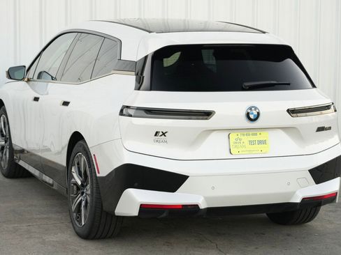 Used 2023 BMW iX M60 w/ Executive Package image 54