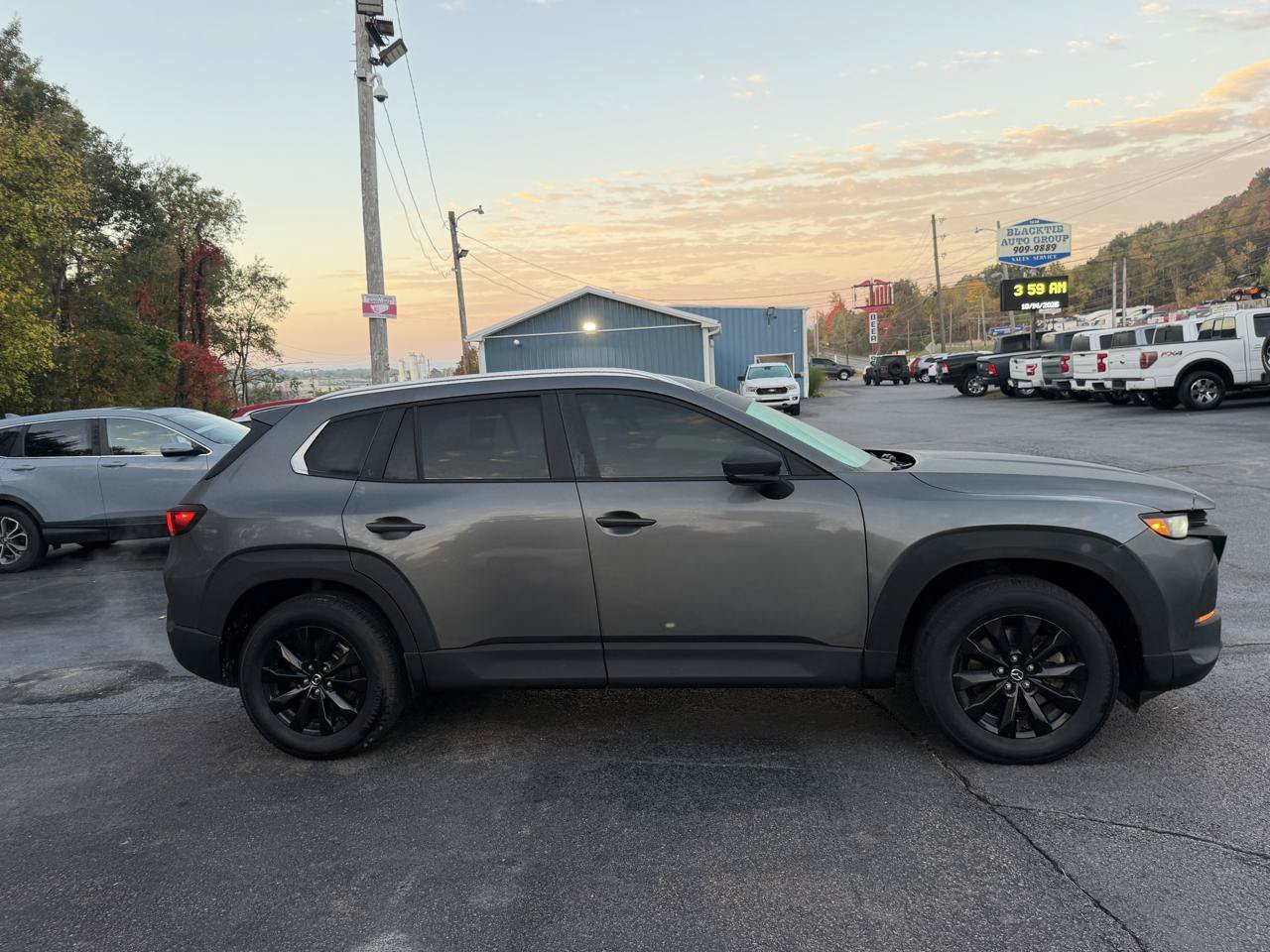 Used 2024 MAZDA CX-50 AWD 2.5 S w/ Cargo Package image 4