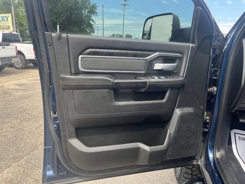 Used 2020 RAM 2500 Big Horn w/ Level 2 Equipment Group AWD/4WD image 18