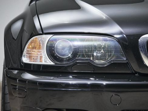 Used 2006 BMW M3 Coupe image 12