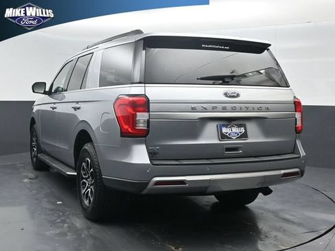 Used 2023 Ford Expedition XLT RWD image 5