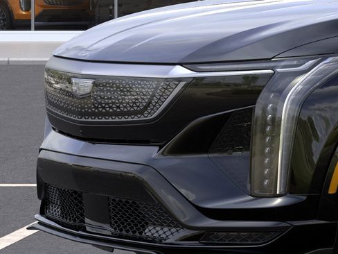 New 2026 Cadillac Optiq V AWD/4WD image 37