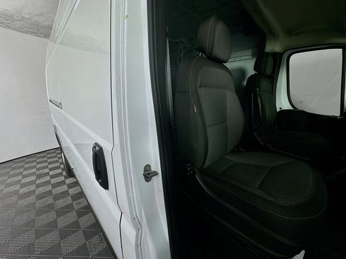 Used 2023 RAM ProMaster 2500 FWD image 26