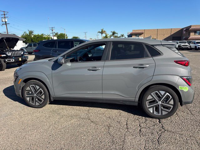 Used 2023 Hyundai Kona Limited FWD image 8