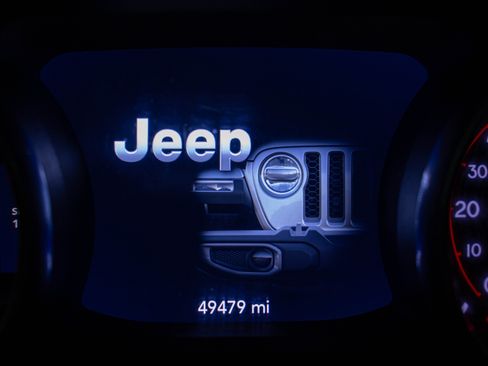 Used 2021 Jeep Gladiator Mojave w/ Dual Top Group AWD/4WD image 24