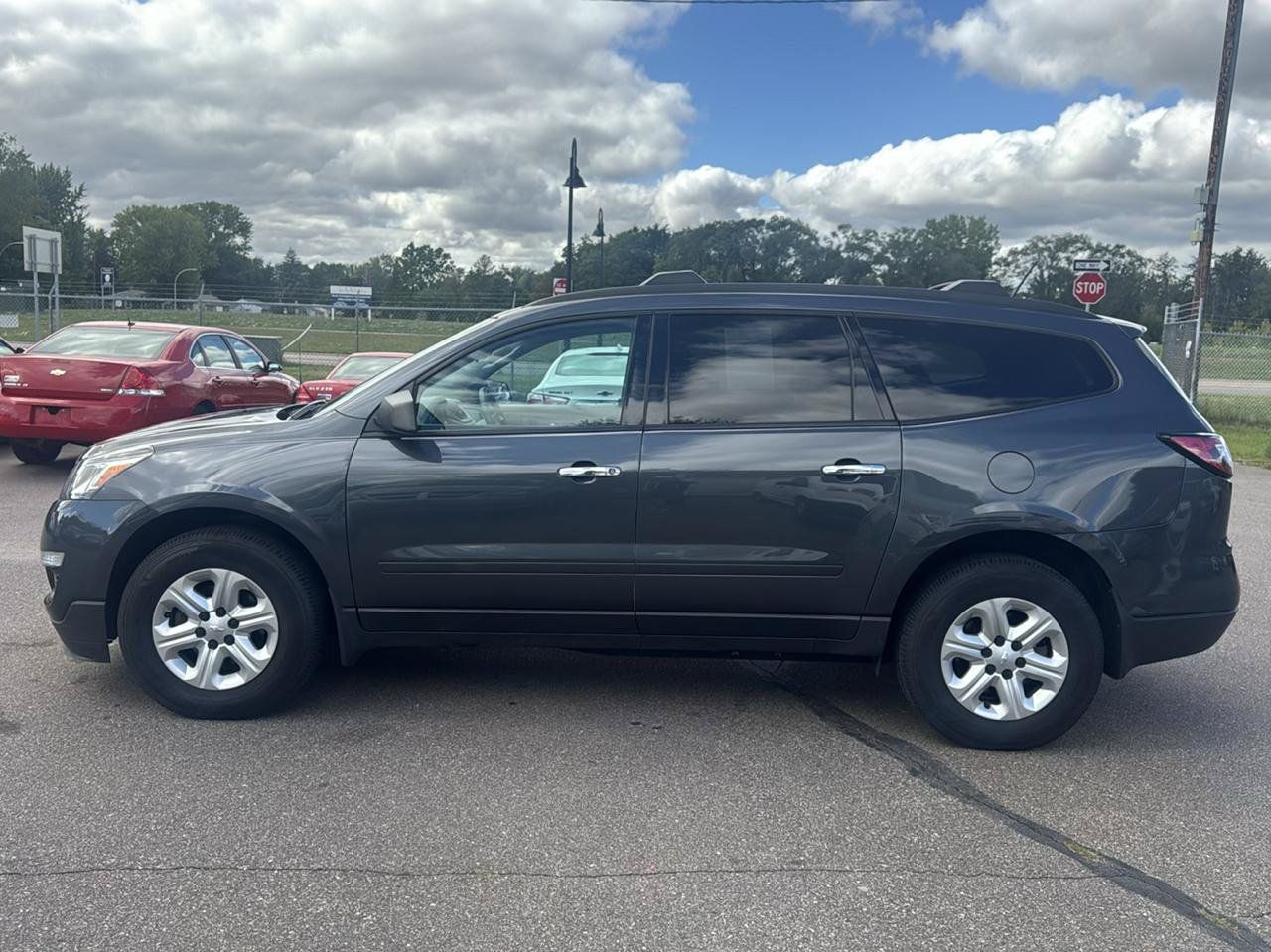 Used 2013 Chevrolet Traverse LS w/ LPO, 'HIT The Road' Package AWD/4WD image 8