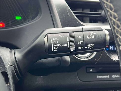 Used 2020 Lexus UX 250h w/ Premium Package image 27