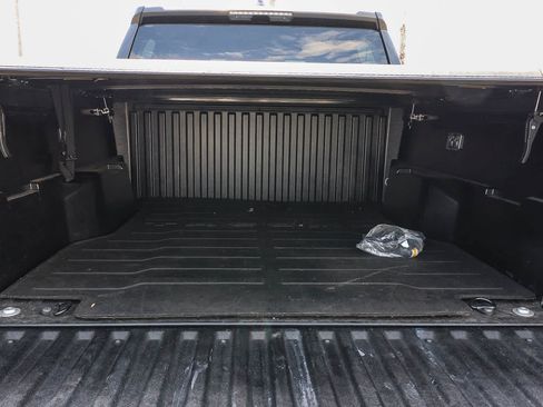 Used 2025 Toyota Tacoma SR5 RWD image 18