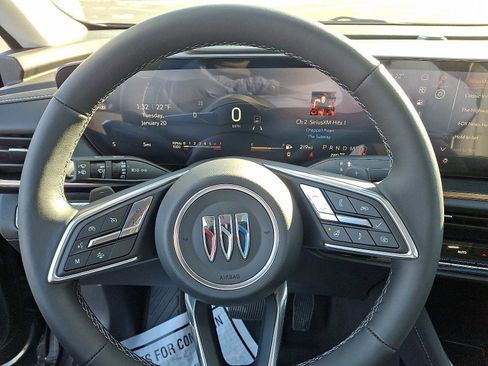 New 2026 Buick Envision Avenir image 17