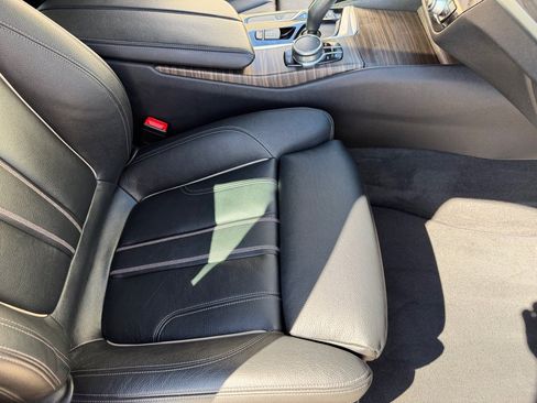 Used 2019 BMW 540i xDrive w/ Convenience Package AWD/4WD image 23