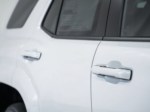 New 2026 Toyota 4Runner Limited AWD/4WD image 17