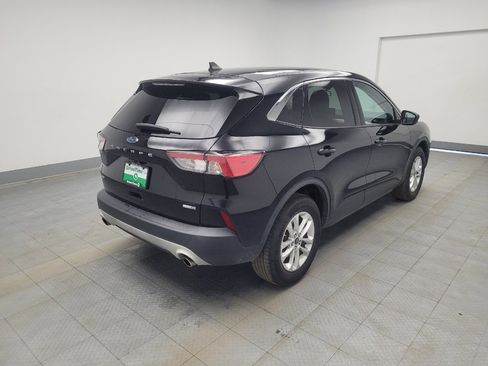 Used 2020 Ford Escape SE image 9