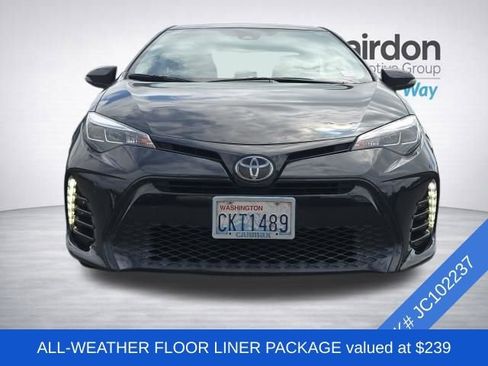 Used 2018 Toyota Corolla XSE FWD image 2