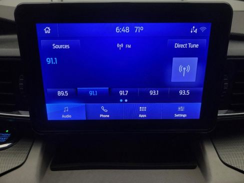 Used 2021 Ford Explorer XLT w/ Equipment Group 202A image 25