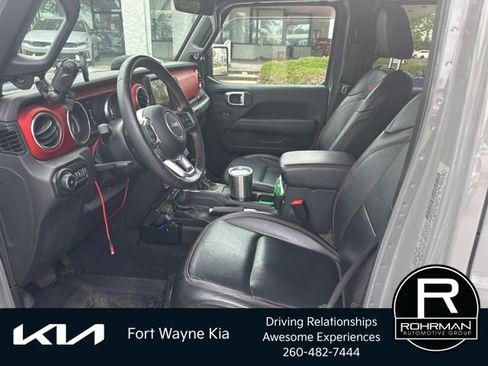 Used 2020 Jeep Wrangler Unlimited Rubicon AWD/4WD image 11