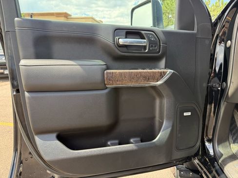 Used 2021 GMC Sierra 3500 Denali w/ Denali Ultimate Package AWD/4WD image 16
