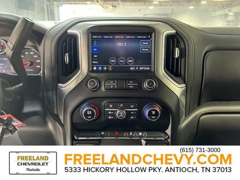 Used 2020 Chevrolet Silverado 1500 LT image 21