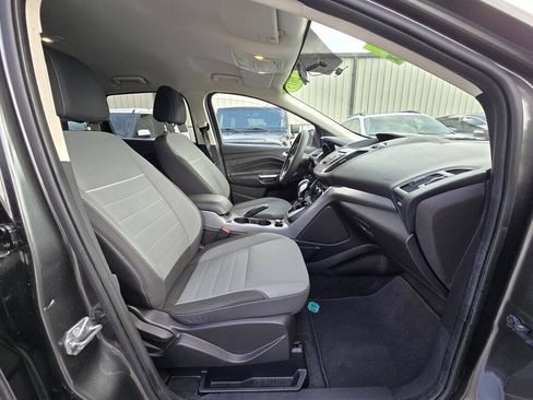 Used 2015 Ford Escape SE FWD image 11
