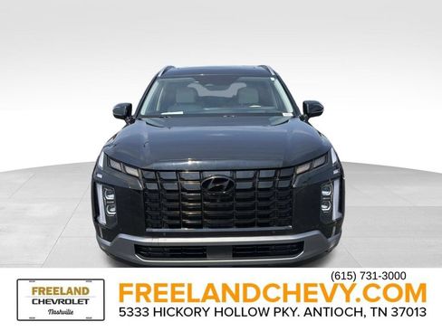 Used 2023 Hyundai Palisade Limited FWD image 9