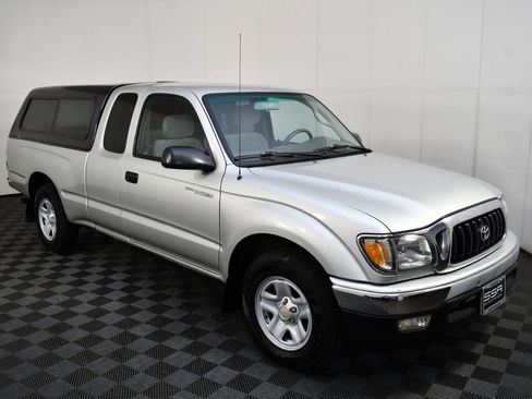 Used 2003 Toyota Tacoma 2WD Xtracab image 4
