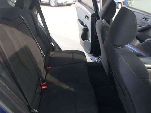 Used 2023 Nissan Rogue S AWD/4WD image 32