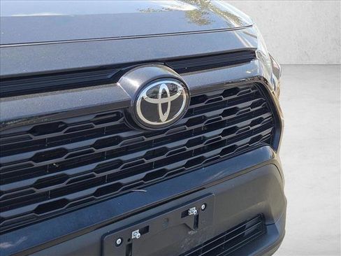 Used 2024 Toyota RAV4 XLE FWD image 29
